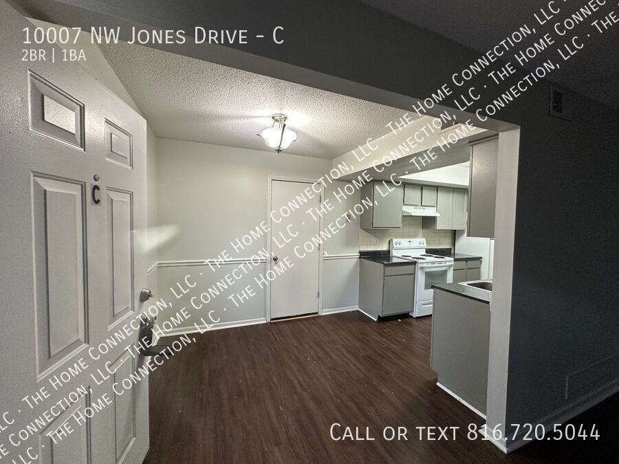 10007 Nw Jones Dr #C - Photo 2 of 10