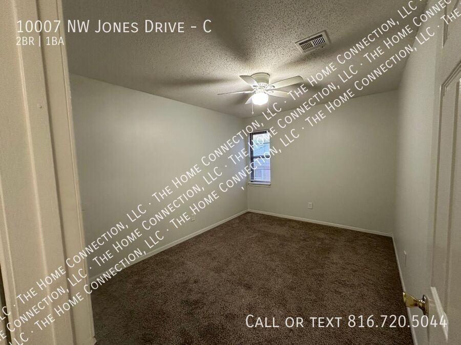 10007 Nw Jones Dr #C - Photo 5 of 10