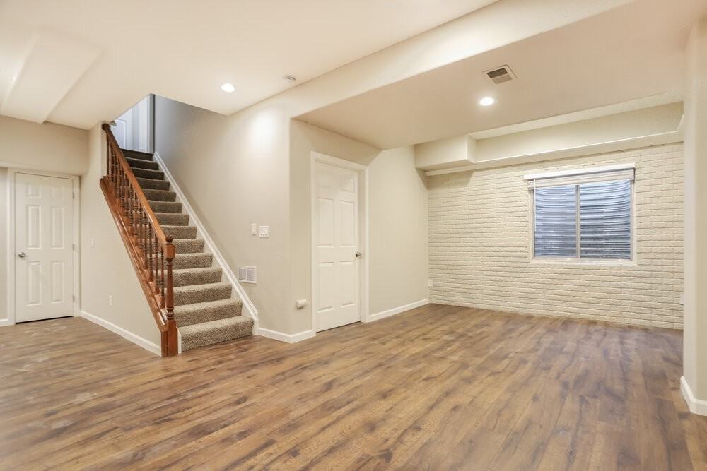 12642 S Silver Creek Ct - Photo 7 of 17