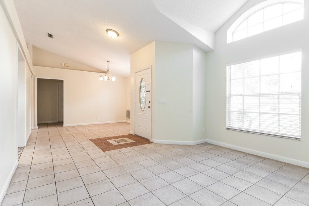 8000 Stirrupwood Ct - Photo 3 of 14