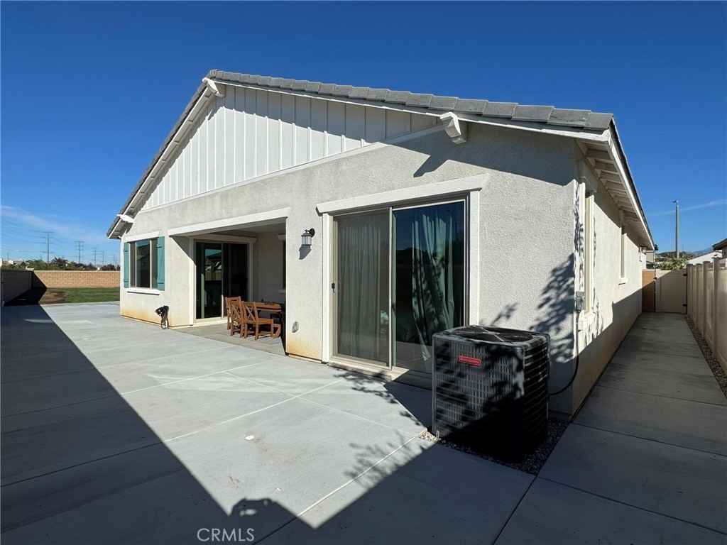 29683 Laurel Ct #29683 - Photo 5 of 19