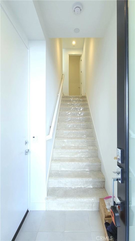 2502 Everly Ct #2502 - Photo 5 of 38