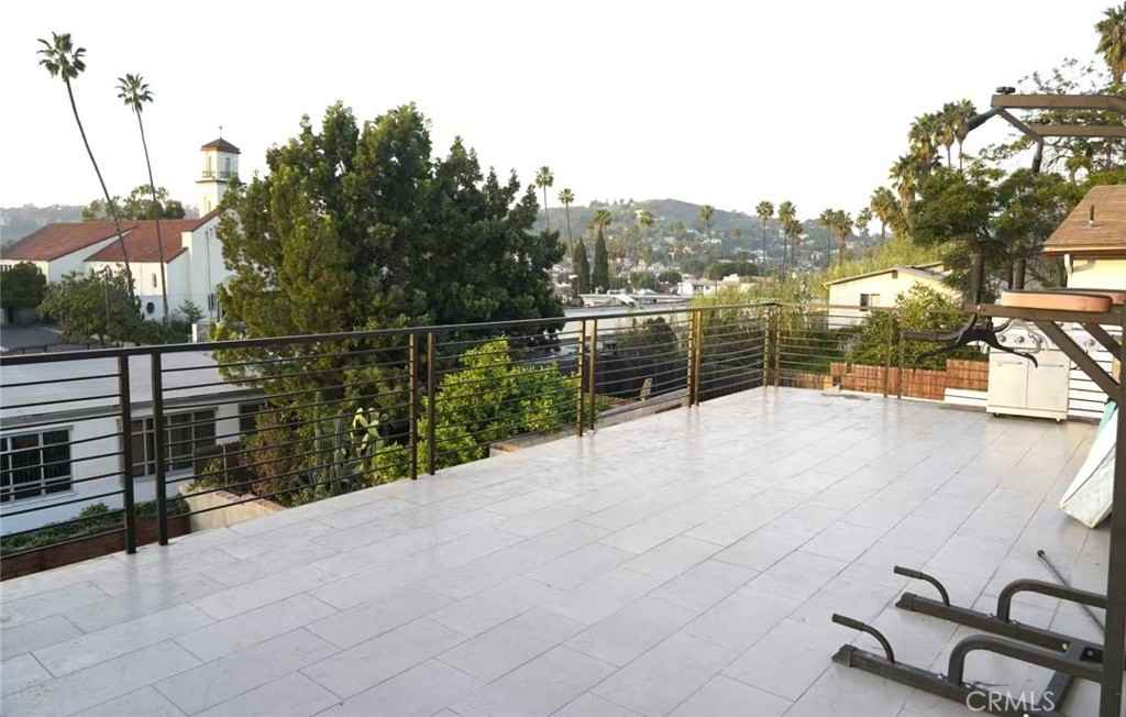 3401 Linda Vista Ter #3401 - Photo 3 of 12