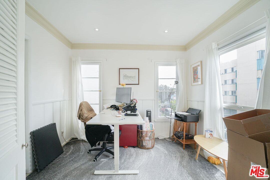 5139 Marathon St #5139 - Photo 3 of 9