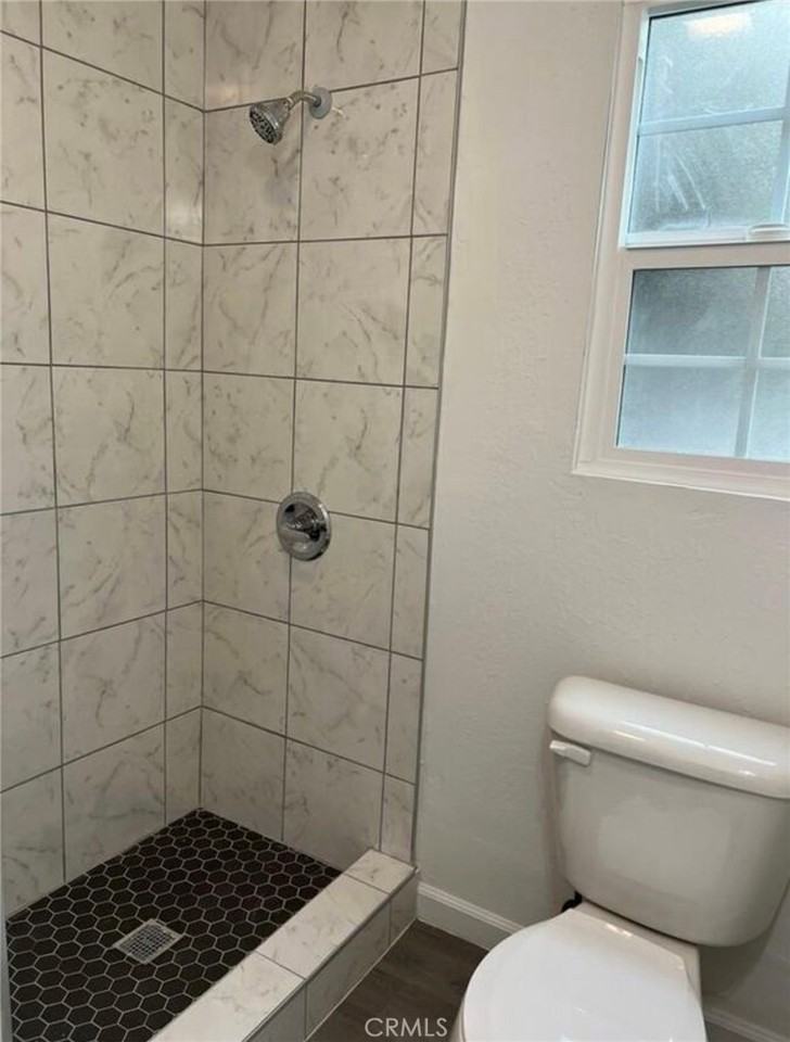 3842 Walton Ave #3842 - Photo 2 of 14