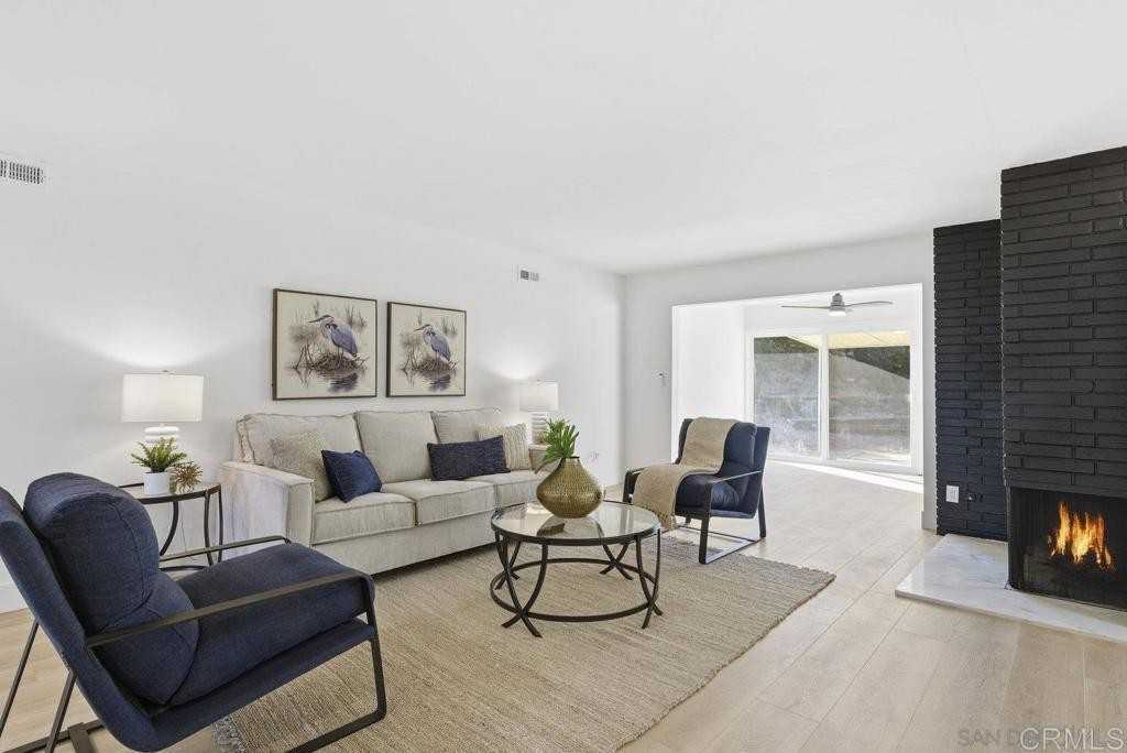 12209 Casero Pl #12209 - Photo 6 of 37