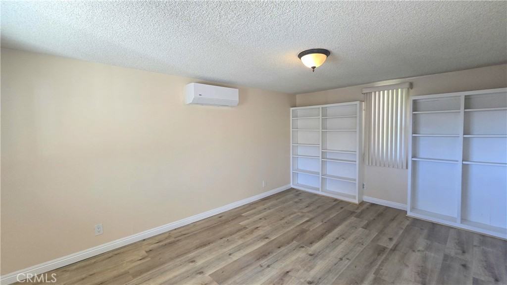 2544 College Ln #2544 - Photo 4 of 28