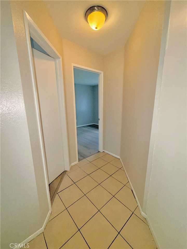 1683 W Wilson St #1683 - Photo 4 of 19