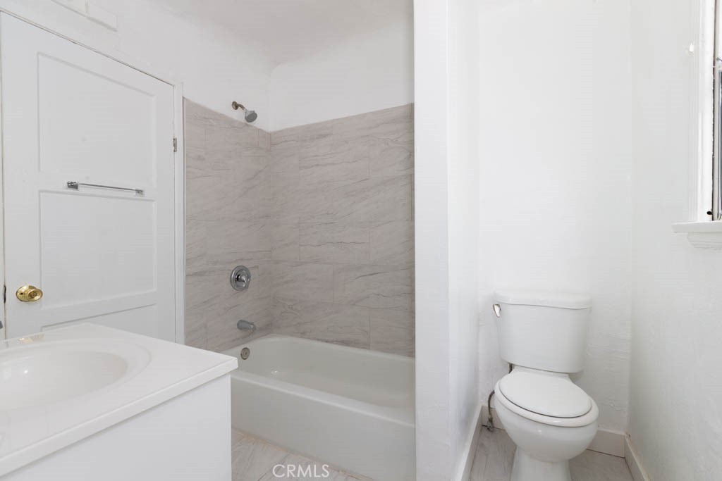 1055 W 84th Pl #1055 - Photo 3 of 7