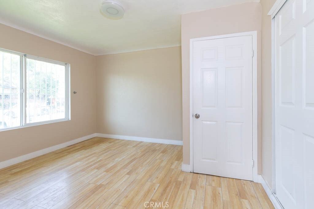 1055 W 84th Pl #1055 - Photo 6 of 7