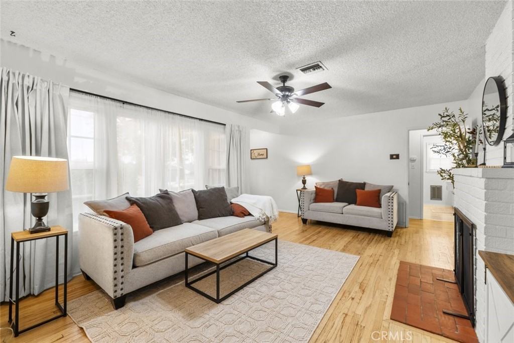 14423 Sayre St #14423 - Photo 2 of 26