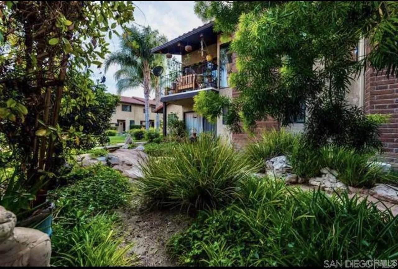 1917 Alga Rd #1917 - Photo 4 of 22