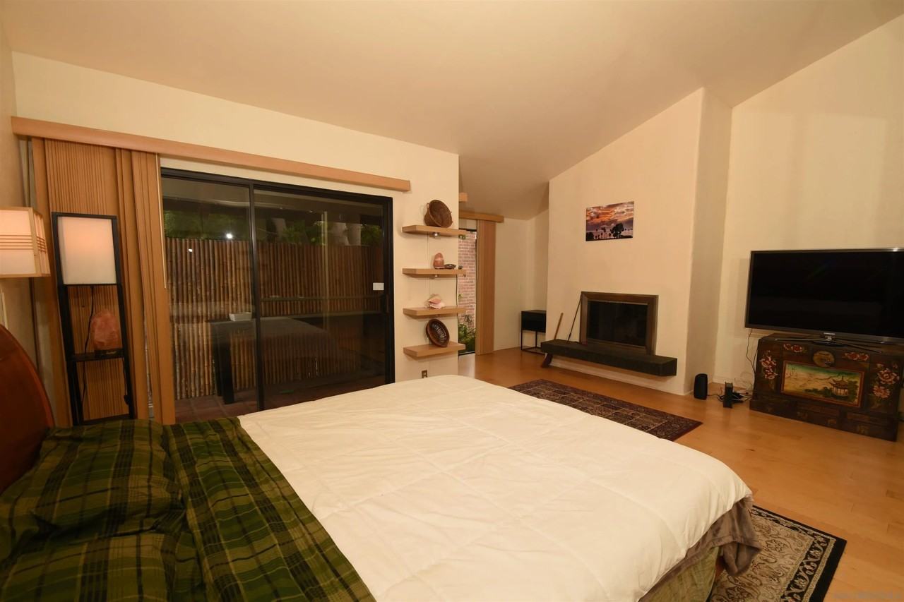 1917 Alga Rd #1917 - Photo 5 of 22