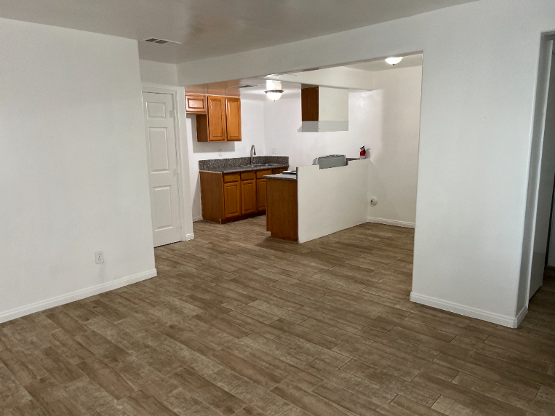 821 Karma Ct #C - Photo 5 of 21