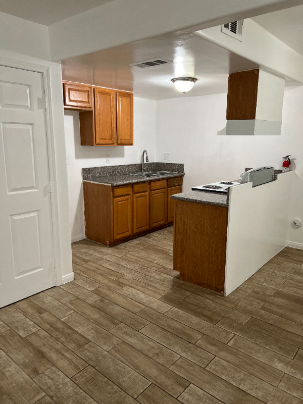 821 Karma Ct #C - Photo 6 of 21