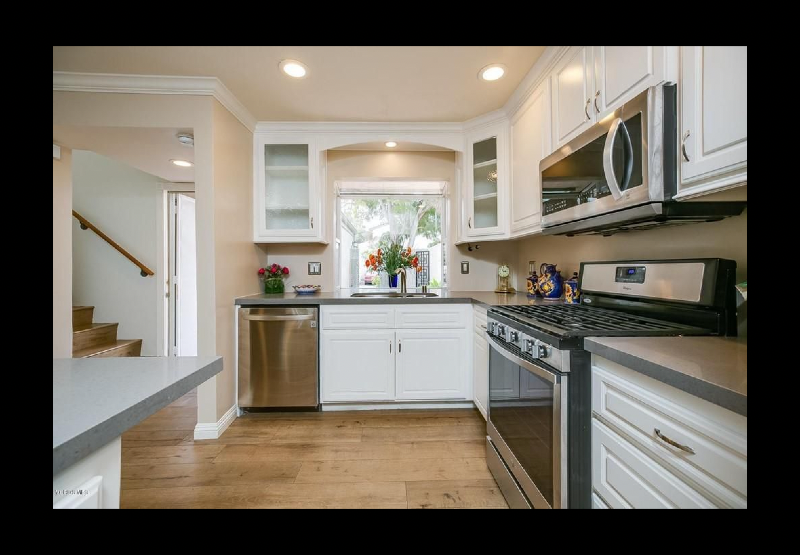 974 Lighthouse Way - Photo 4 of 20