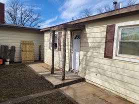 502 Fir St #B - Photo 1 of 1