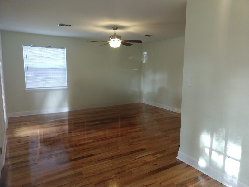 1224 Stearns St - Photo 2 of 8