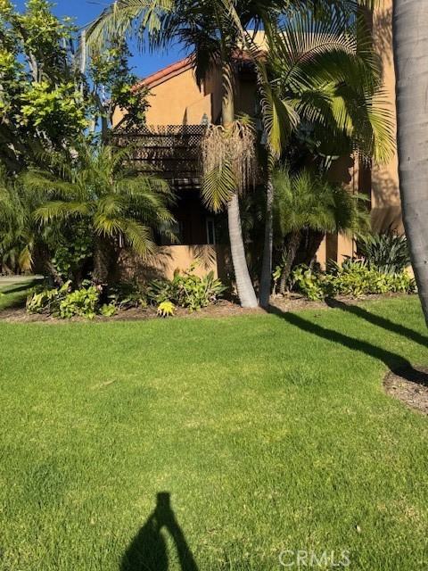 421 Coral Reef Dr #421 - Photo 2 of 5