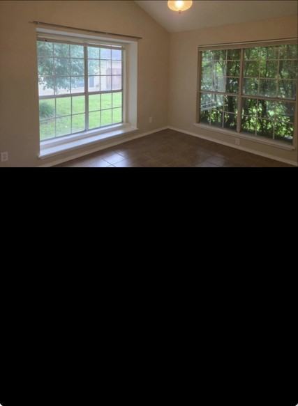 3900 S Q St #10 - Photo 7 of 15