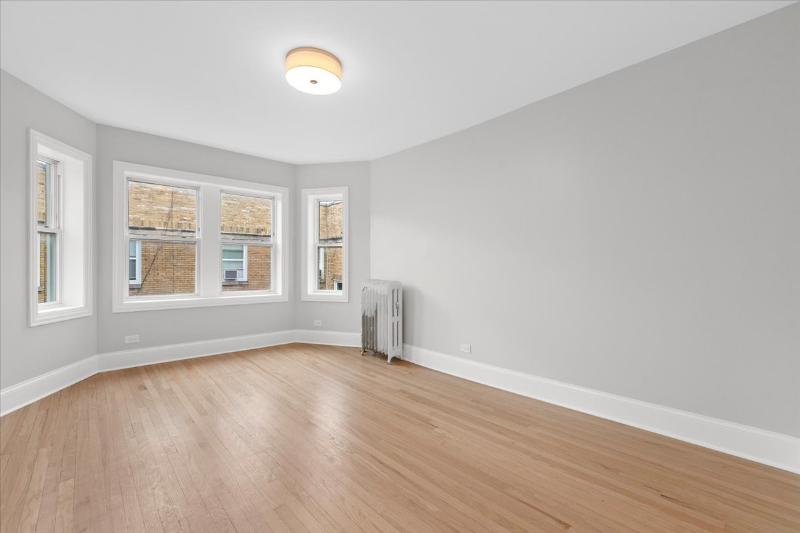 6430 N Richmond St #3 - Photo 6 of 14