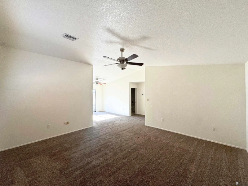 10486 S Typhoon Ave - Photo 7 of 8