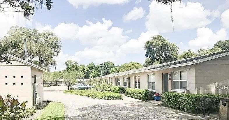 Oak Haven Villas - Photo 3 of 5