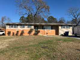 featured image of 511 Marlow Dr