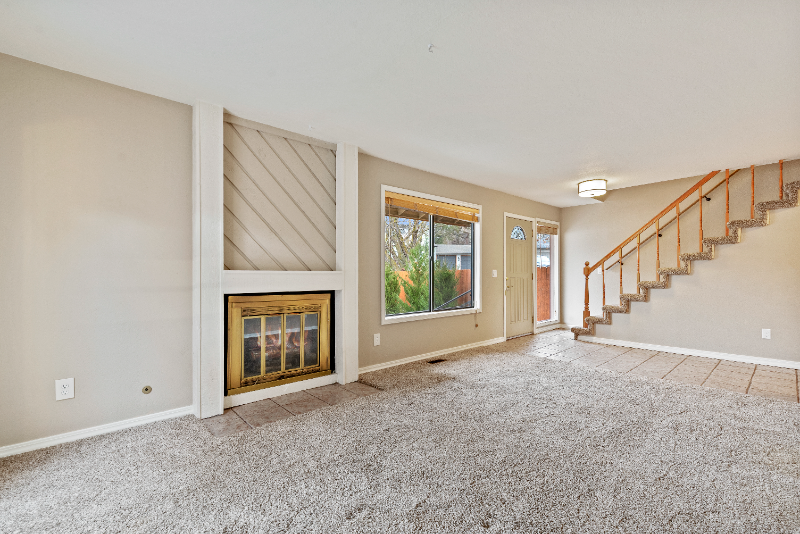 765 N Meaghan Pl - Photo 3 of 20