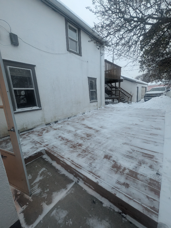 604 Adams St Ne #1 - Photo 3 of 16