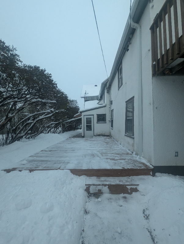 604 Adams St Ne #1 - Photo 4 of 16