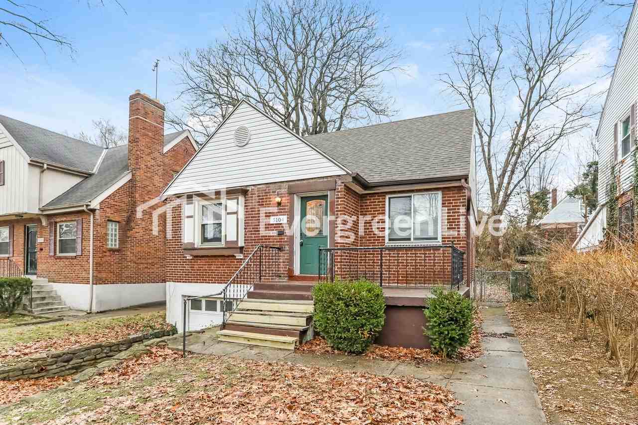 5104 Lillian Dr - Photo 2 of 14