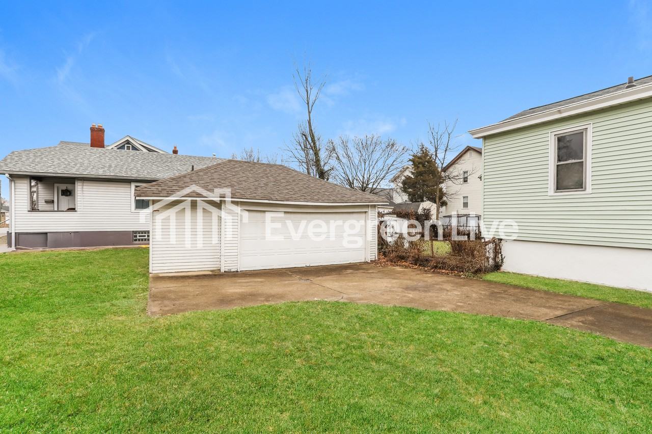 2004 Dale Rd - Photo 4 of 13