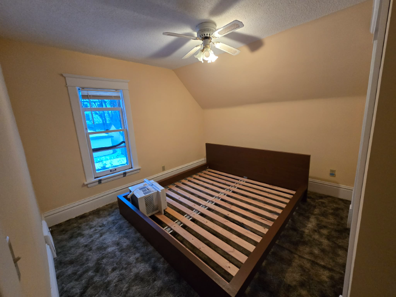 2906 Knox Ave N - Photo 7 of 7