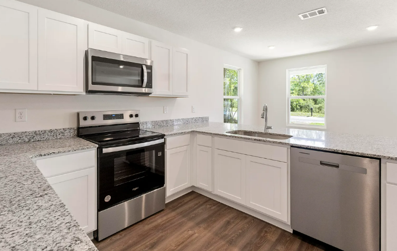 508 Watson Rd - Photo 5 of 12