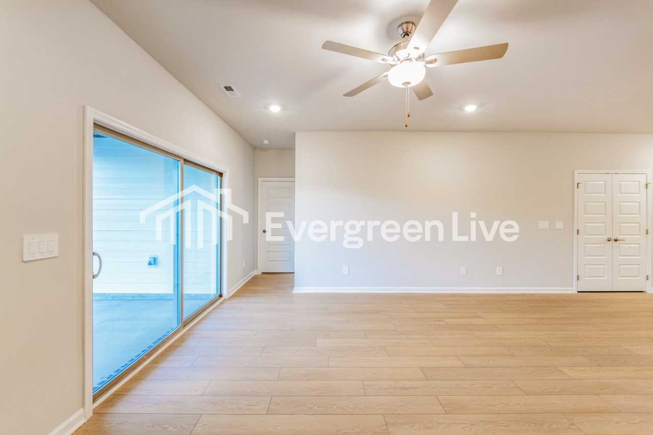 150 Fenwick Pl - Photo 5 of 16