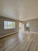 528 W Magnolia St #B - Photo 1 of 1