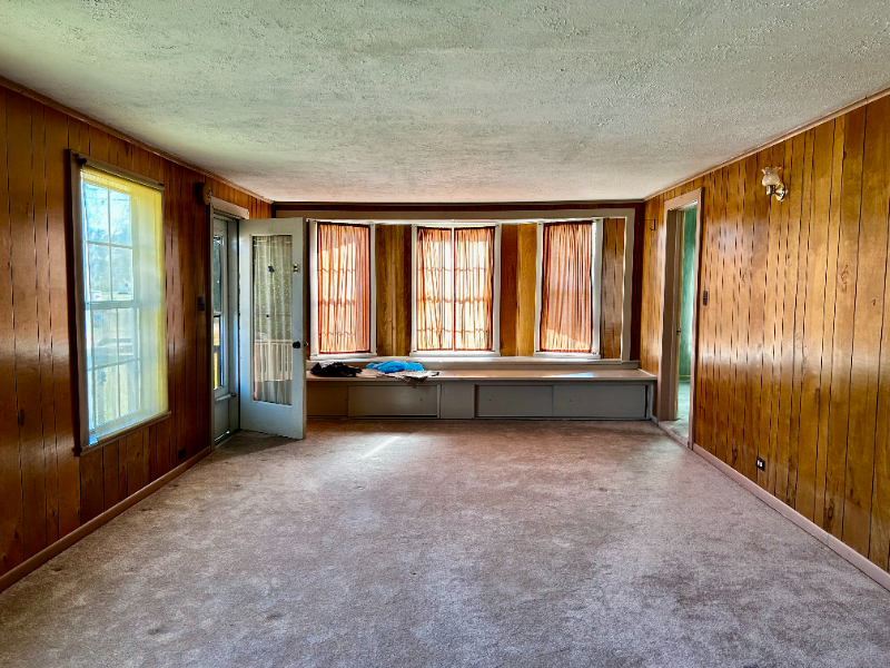 222 Woodruff St - Photo 3 of 19