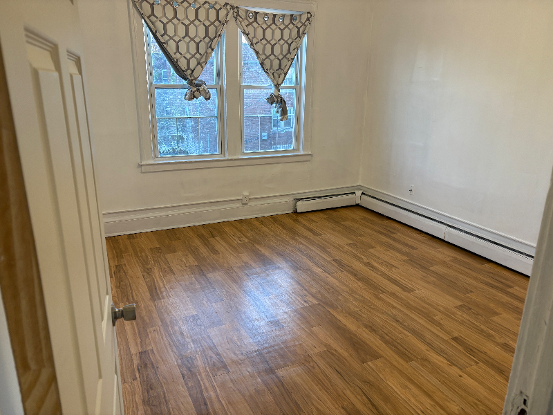 164 Kensington St #302 - Photo 2 of 18