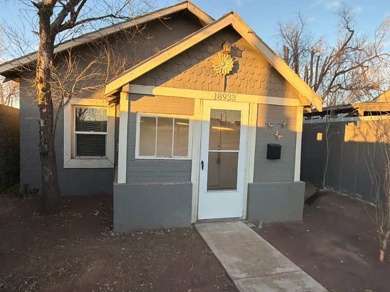 18933 Main St - Photo 2 of 18