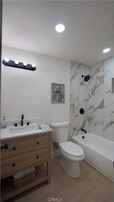 2077 Belle St - Photo 4 of 5