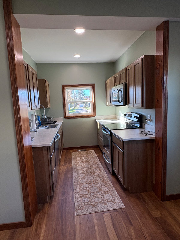 73 Martin Ave - Photo 5 of 13