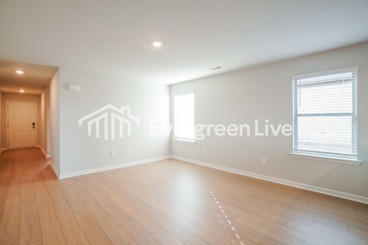 17759 Tipper Ln - Photo 6 of 15