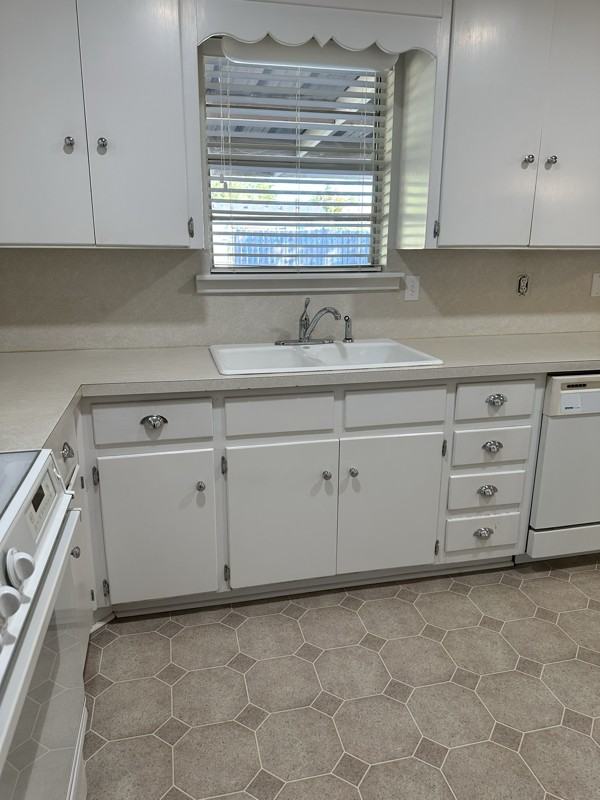 4631 Cascades Dr - Photo 5 of 15