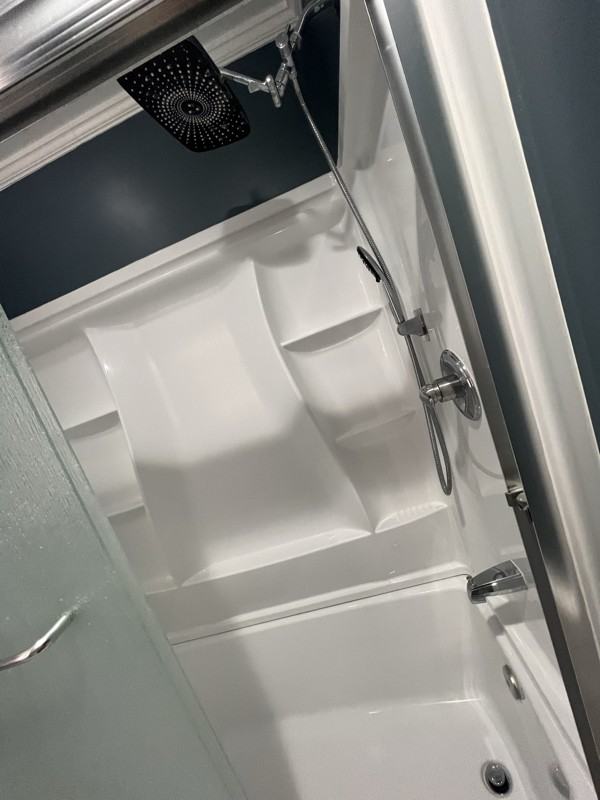 211 Oxford Ct - Photo 7 of 21