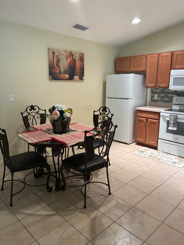 1943 Estreet #1943E12ST - Photo 2 of 4