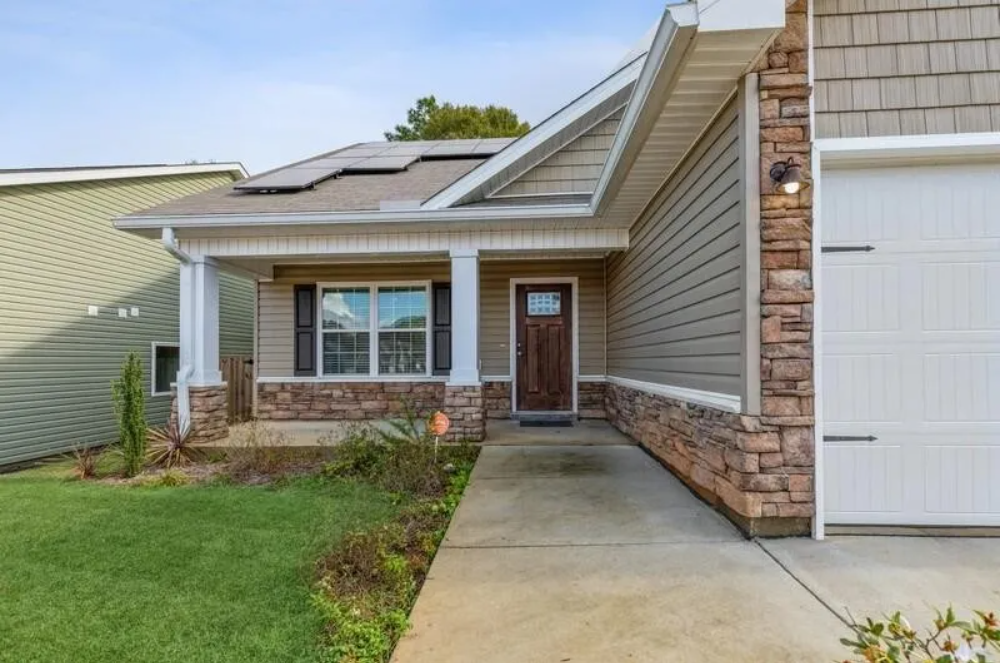 234 Wainwright Dr - Photo 3 of 20