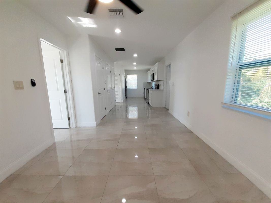 13755 Sw 20th St - Photo 7 of 42