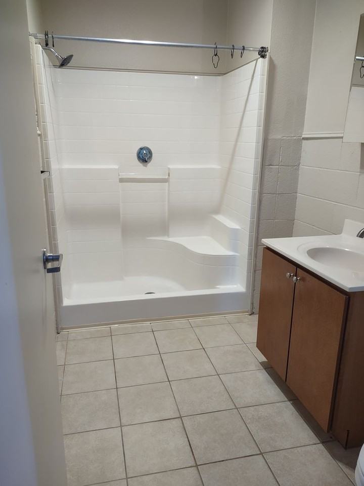 Dan River Crossing - Photo 5 of 36