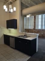 featured image of 601 Bridge St